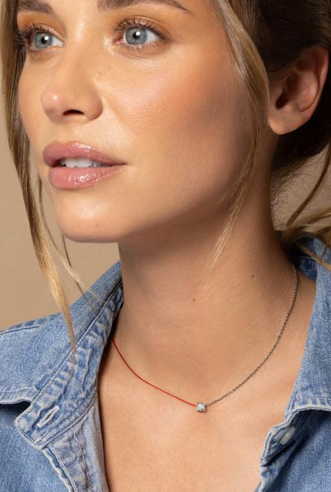 Collar de cadena con un diamante redondo de 0.10ct en engaste de oro negro - Redline - 0++