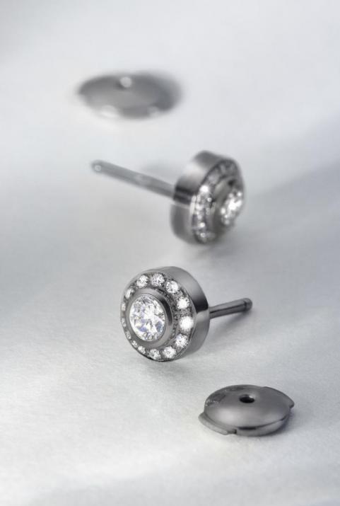 Pendientes con 0.52ct de dimantes en base de oro negro - Redline - 0++