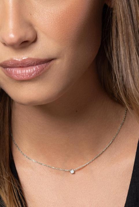 Chain necklace with 0.1ct diamond in white gold bezel setting - Redline - 0++