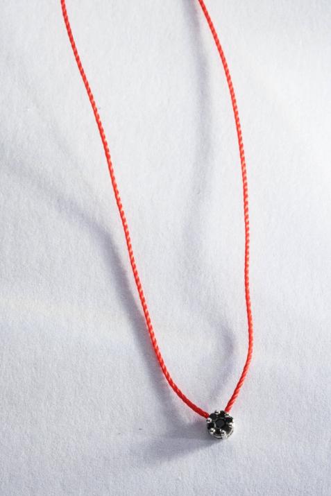 Collar de hilo para mujer con diamante negro de 0.05ct en oro blanco - Redline - 0++