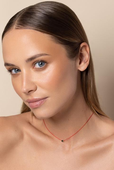 Collar de hilo para mujer con diamante negro de 0.05ct en oro amarillo - Redline - 0++