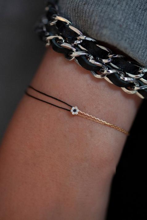 String and chain bracelet with white diamonds and a black diamond in yellow gold cluster style setting - Redline - 0++