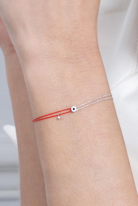 String and chain bracelet with white diamonds and a black diamond in white gold cluster style setting - Redline - 0++