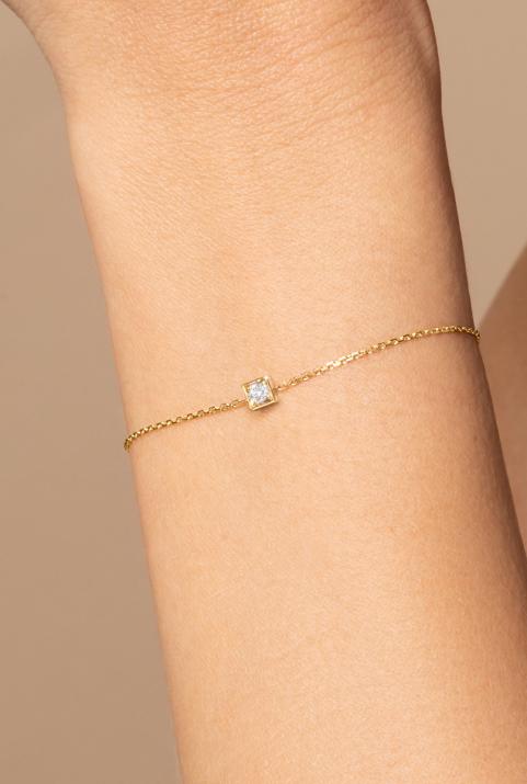 Pulsera de cadena para mujeres con 0.10ct de diamantes redondos en engaste de oro amarillo - Redline - 0++