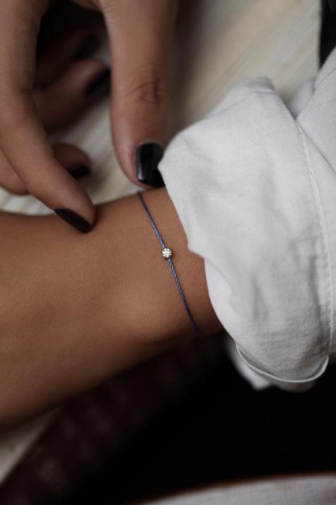 Pulsera en hilo con diamante de 0.8ct en base de oro rosa - Redline - 0++