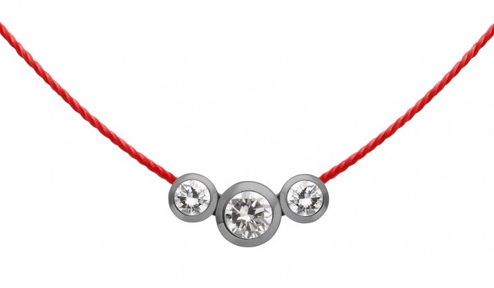 Collar en hilo con 0.20ct de diamantes en base de oro negro - Redline