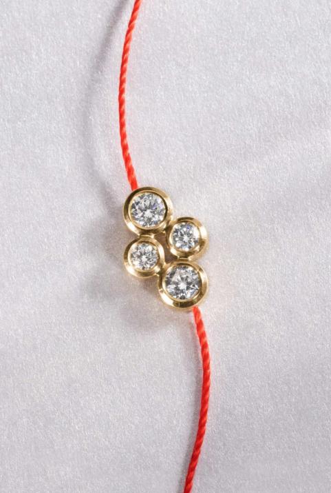 Pulsera en hilo con 4 diamantes en base de oro amarillo - Redline - 0++