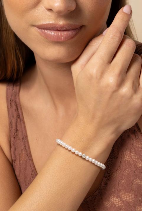 Pulsera de perlas con un diamante de 0.10ct en base de oro blanco - Redline - 0++