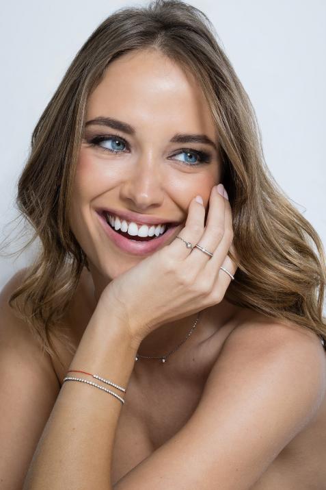 Pulsera en hilo con diamante de 0.29ct en oro negro - Redline - 0++