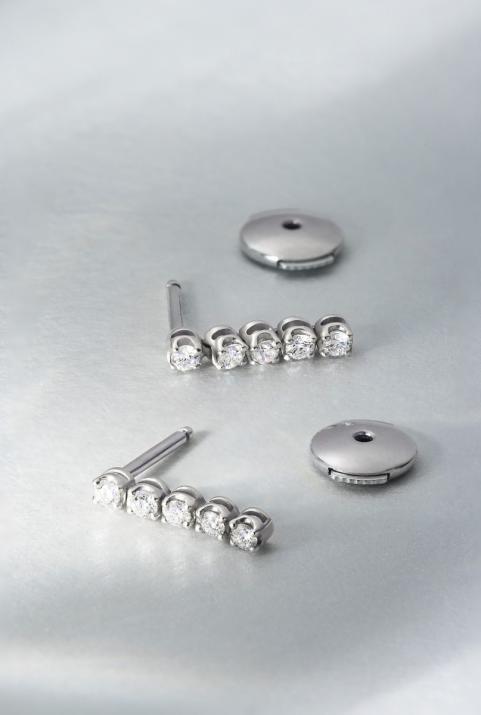 Pendientes con 1.9ct de diamantes en oro blanco - Redline - 0++
