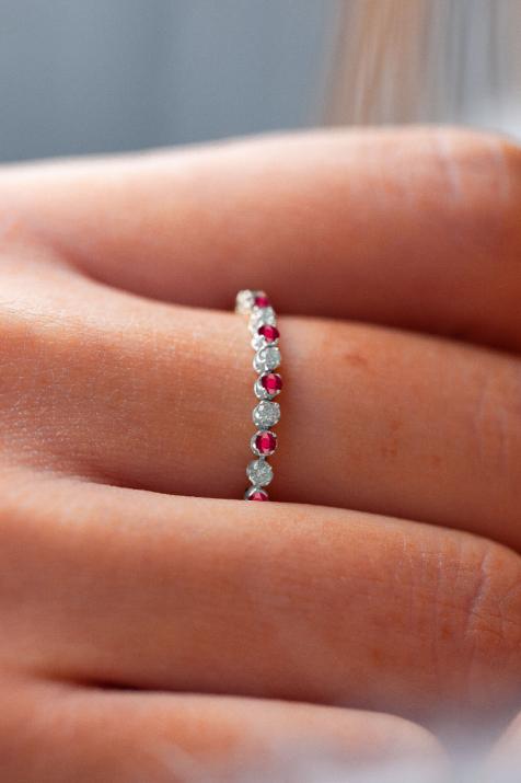 Anillo marilyn ruby dorado blanco - Redline - 0++