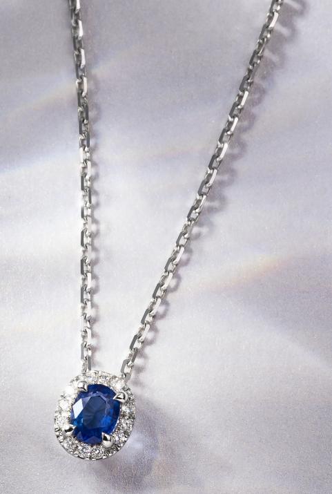 White gold chain necklace with saphire and diamonds - Redline - 0++