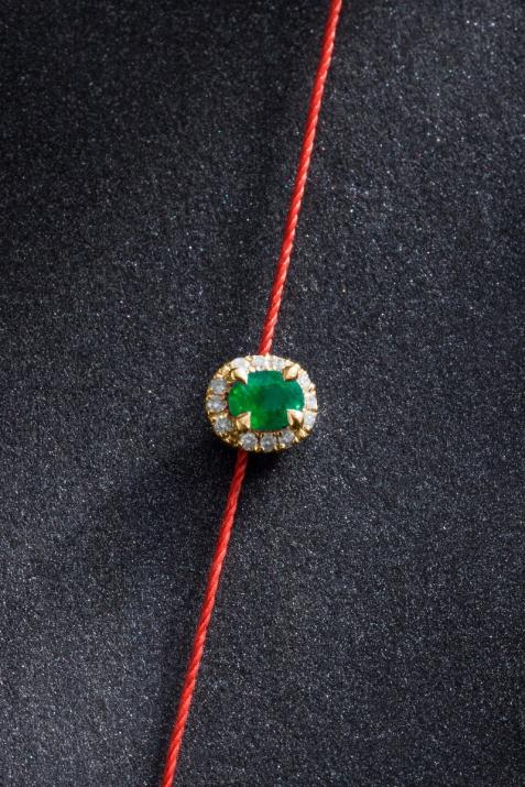 Emerald and diamonds string bracelet in yellow gold - Redline - 0++