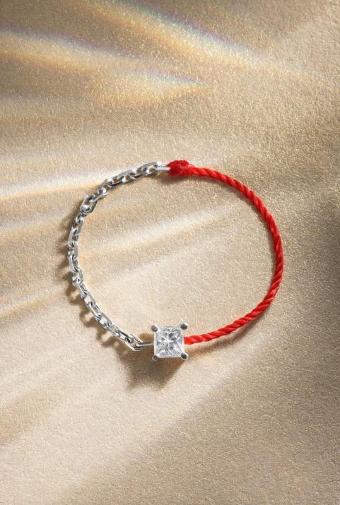 Anillo en hilo y cadena  con diamante princesa de 0.11ct en base de oro blanco - Redline - 0++