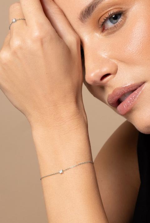 Pulsera en cadena con diamante princesa de 0.11ct en base de oro blanco - Redline - 0++