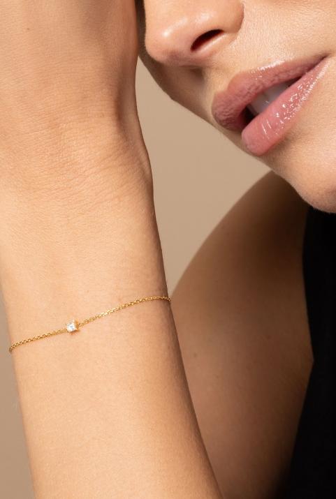 Pulsera en cadena con diamante princesa de 0.11ct en base de oro amarillo - Redline - 0++