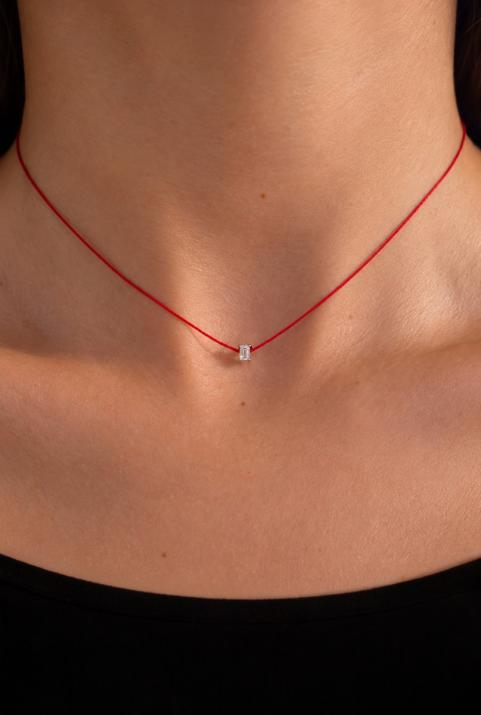 Collar en hilo con diamante baguette de 0.10ct en base de oro blanco - Redline - 0++