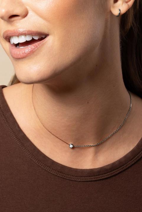  Collar hilo y cadena con diamante de 0.10ct en oro negro - Redline - 0++