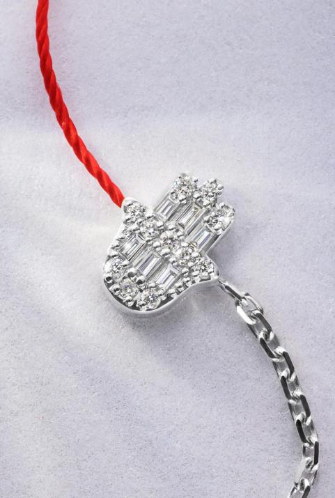 Pulsera Media Cadena Medio Hilo Manita Oro Blanco - Redline - 0++