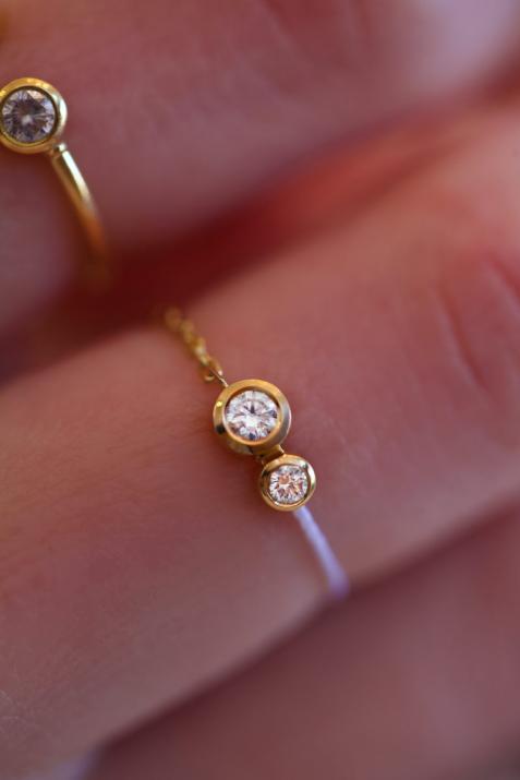 Anillo en cadena con diamante de 0.15ct en oro amarillo - Redline - 0++