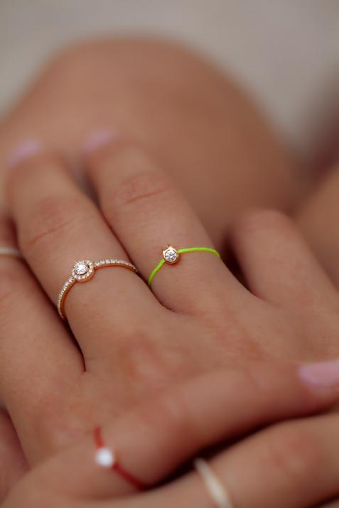 Anillo de alambre de oro amarillo Mini Pure Cat - Redline - 0++