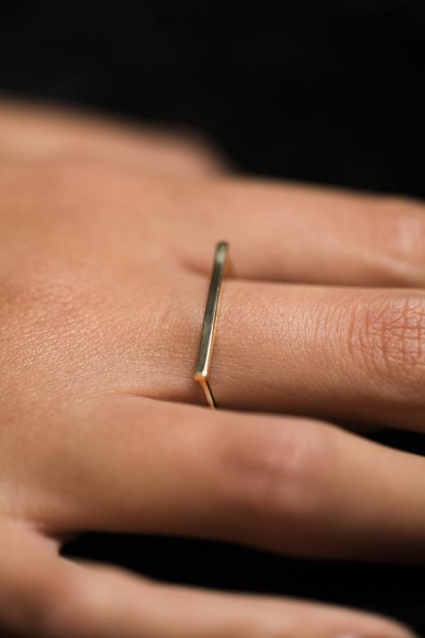 Yellow gold ring - Redline - 0++