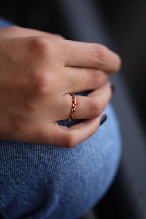 Anillo de oro amarillo e hilo entrelazado - Redline - 0++