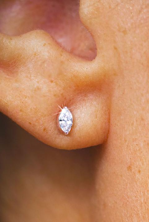 Aretes Majesté en oro rosa - Redline - 0++