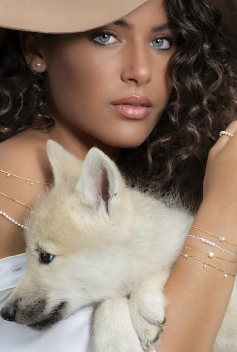 Pulsera de 5 perlas Milakoya en una cadena de oro amarillo - Redline - 0++