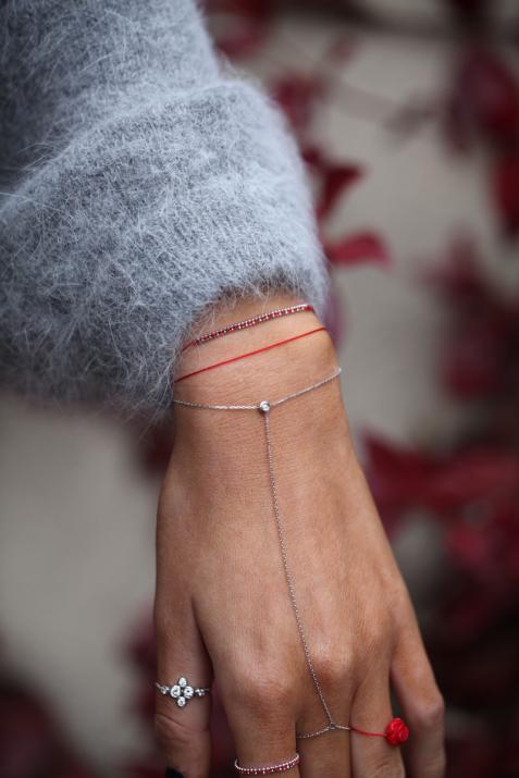 Pulsera en hilo con anillo en cadena con 0.2ct de diamante en base de oro blanco - Redline - 0++