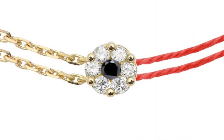 String and chain bracelet with white diamonds and a black diamond in yellow gold cluster style setting - Redline - 0++
