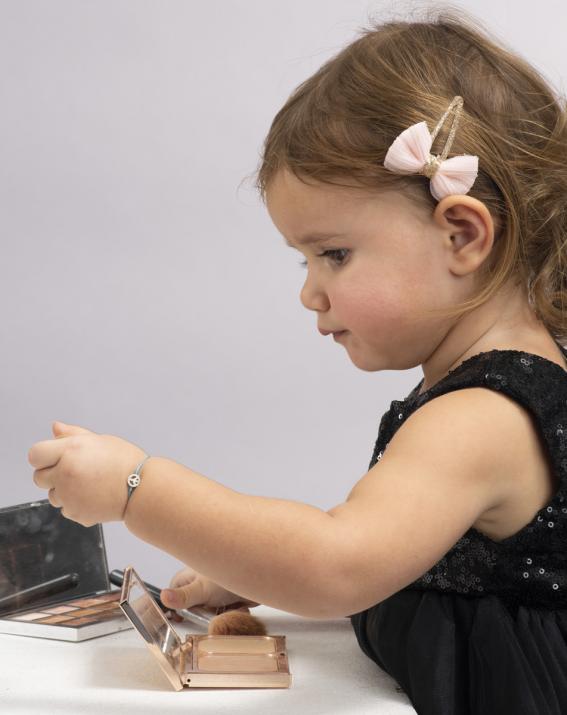 Diamond-paved Mini Peace string bracelet in yellow gold - Redline - 0++