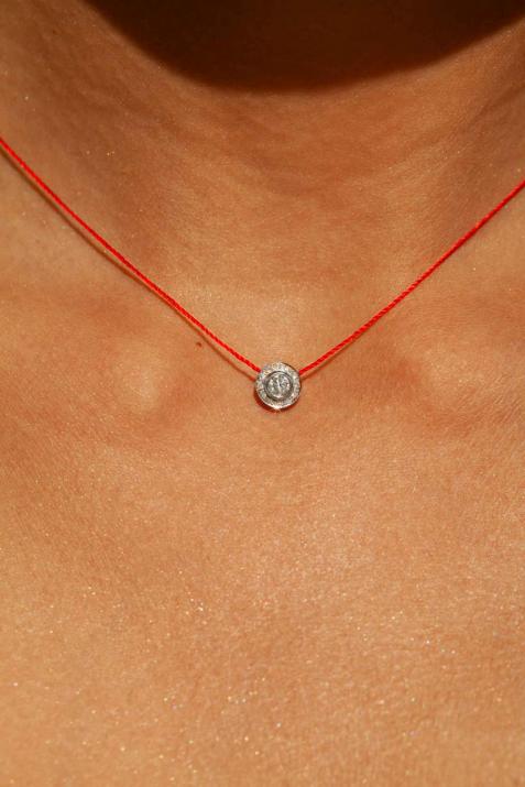 Collar en hilo con diamante de 0.26ct en base de oro blanco - Redline - 0++