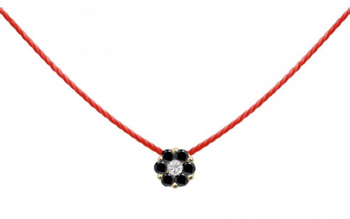 String necklace with black diamonds and a white diamond in yellow gold cluster style setting - Redline - 0++