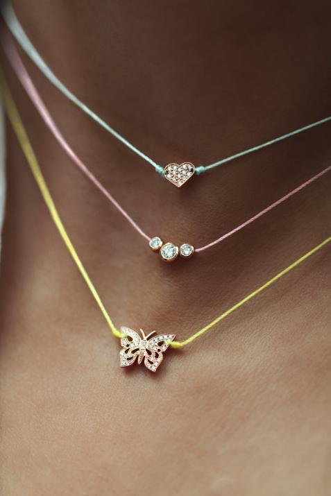 String necklace with diamond-paved butterfly in yellow gold - Redline - 0++