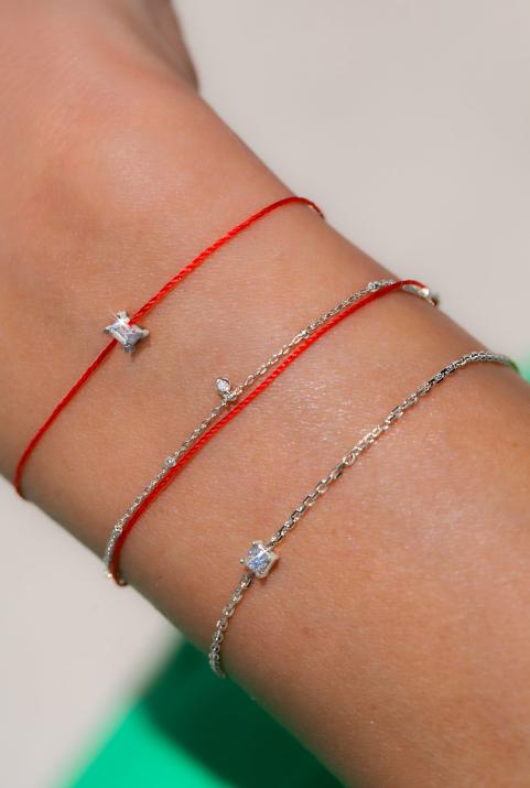 Pulsera en cadena con diamante princesa de 0.11ct en base de oro blanco - Redline - 0++