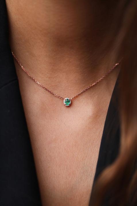 Rose gold chain necklace with emerald and diamonds - Redline - 0++