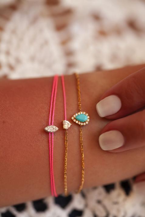 Turquoise and diamonds chain bracelet in yellow gold prong setting - Redline - 0++