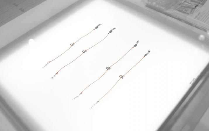 Pulsera Hilo Pink Lovelink Oro Blanco - Redline - 0++