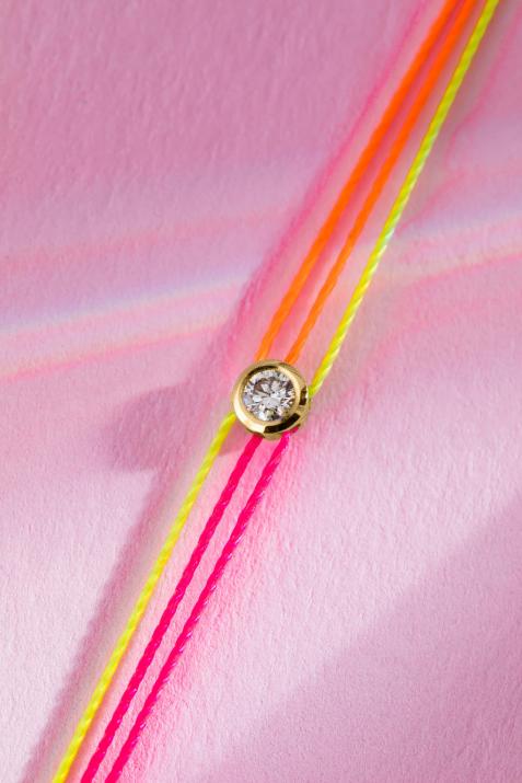 Mutli string bracelet with 0.1ct diamond in yellow gold bezel setting - Redline - 0++