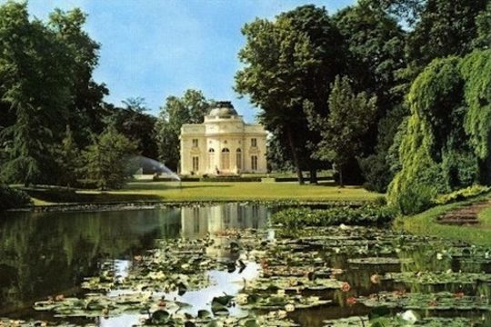 Redline en visite au château de Bagatelle
