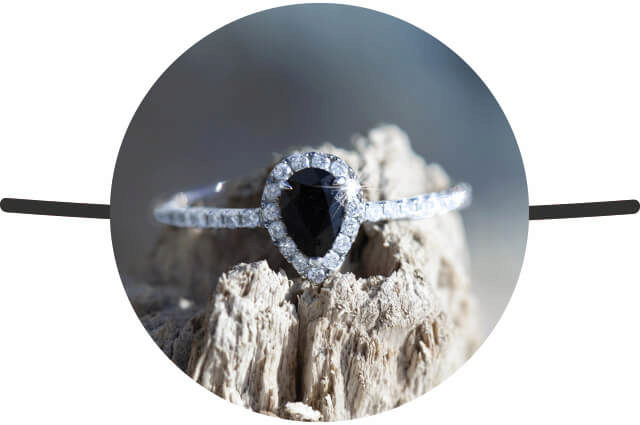 ¡God save the queen!