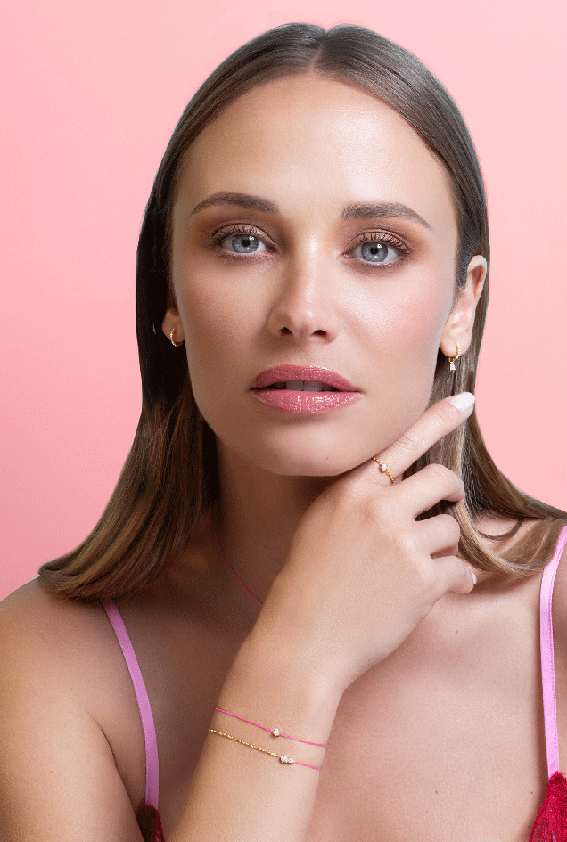 Diamante sobre hilo rosa